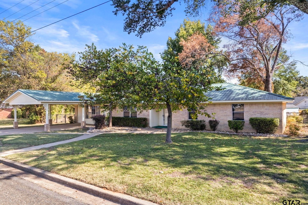 For Sale $259,900