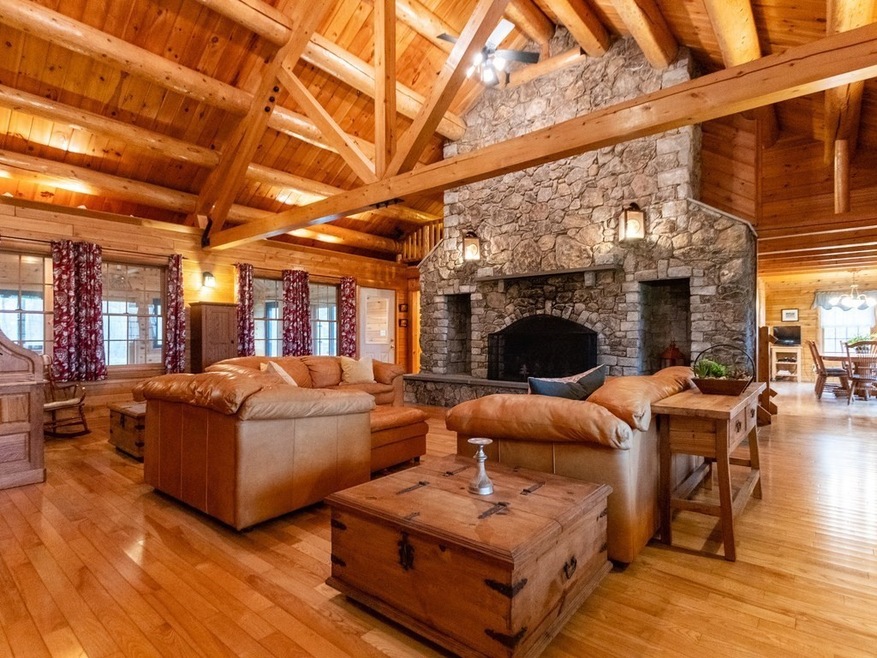 180 Sutton Ave, Oxford, MA 01540 - photo 1