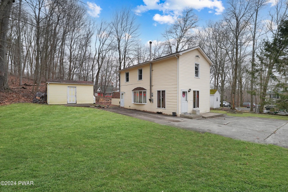 105 Rosewood Rd, Dingmans Ferry, PA 18328 - photo 1