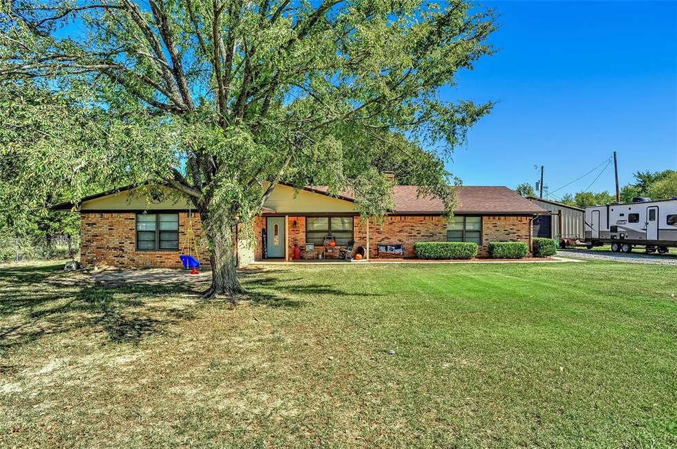 9838 Dripping Springs Rd, Denison, TX 75021 - photo 1