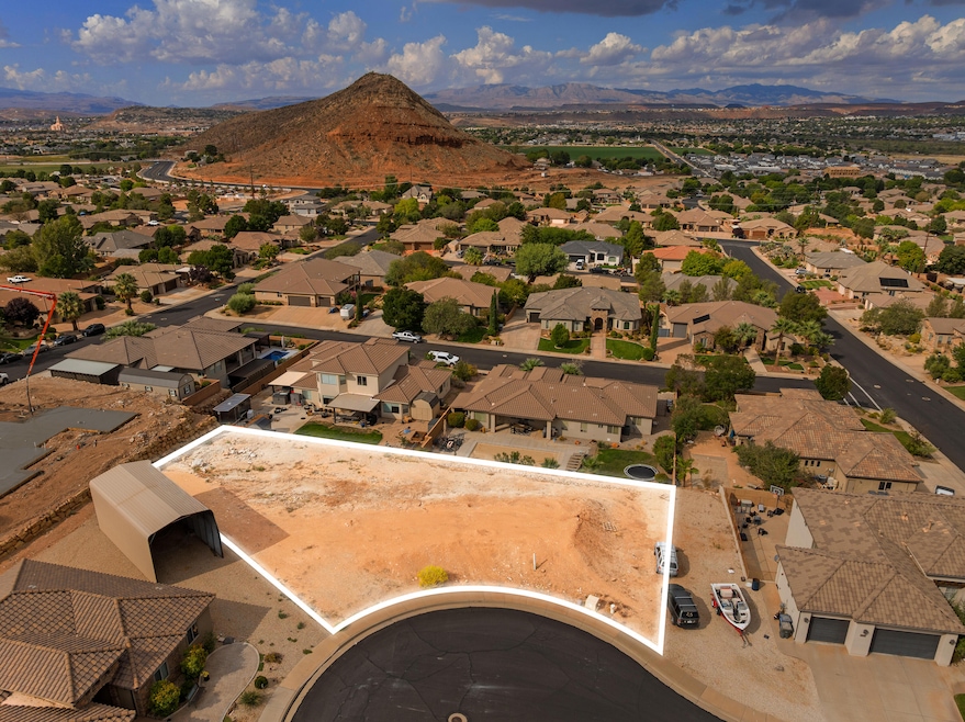 01 - 2050_S_StableCir_MLS-12