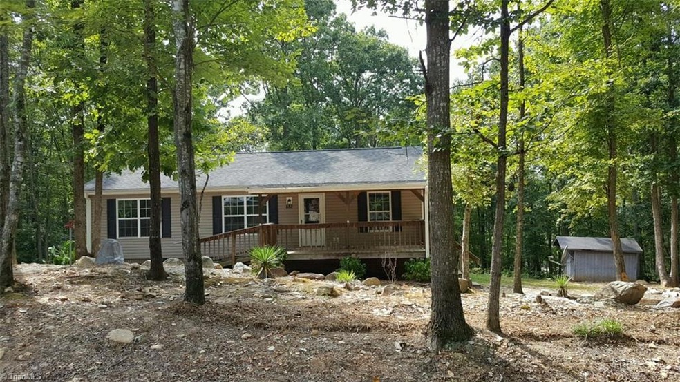 885 Liberty Cir, Asheboro, NC 27205 - photo 1