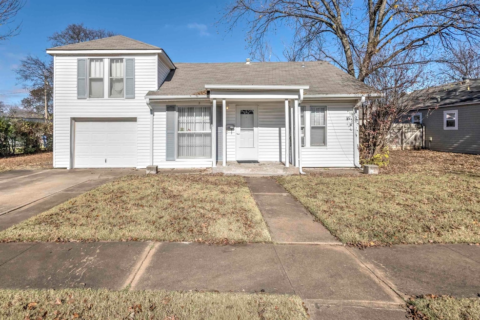 1009 W Duncan Ave, Duncan, OK 73533 - photo 1