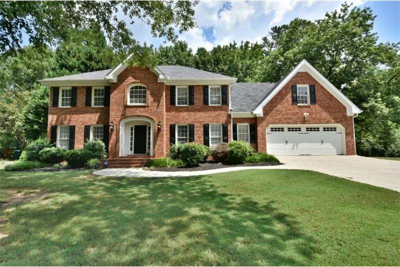 Beautiful, Level, Brick home located in River Stat