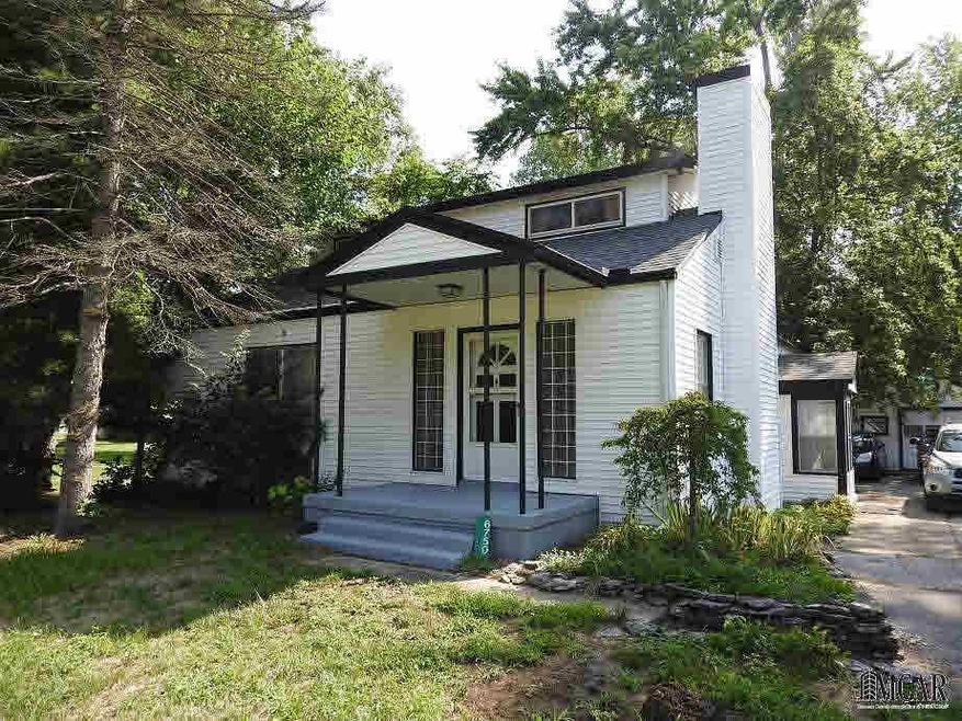 Exterior Front