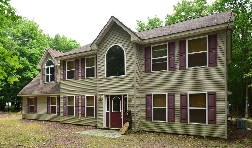 244 Tenawa Rd, Tunkhannock Township, PA 18210 - photo 1