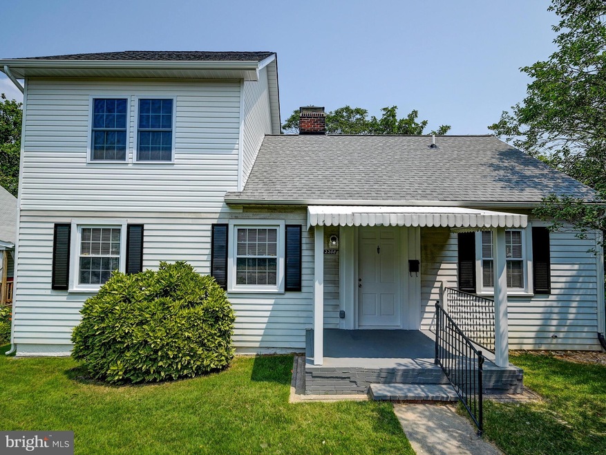 2208 Gibbons Ave, Baltimore, MD 21214 - photo 1