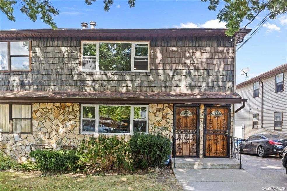 Pending $1,099,000