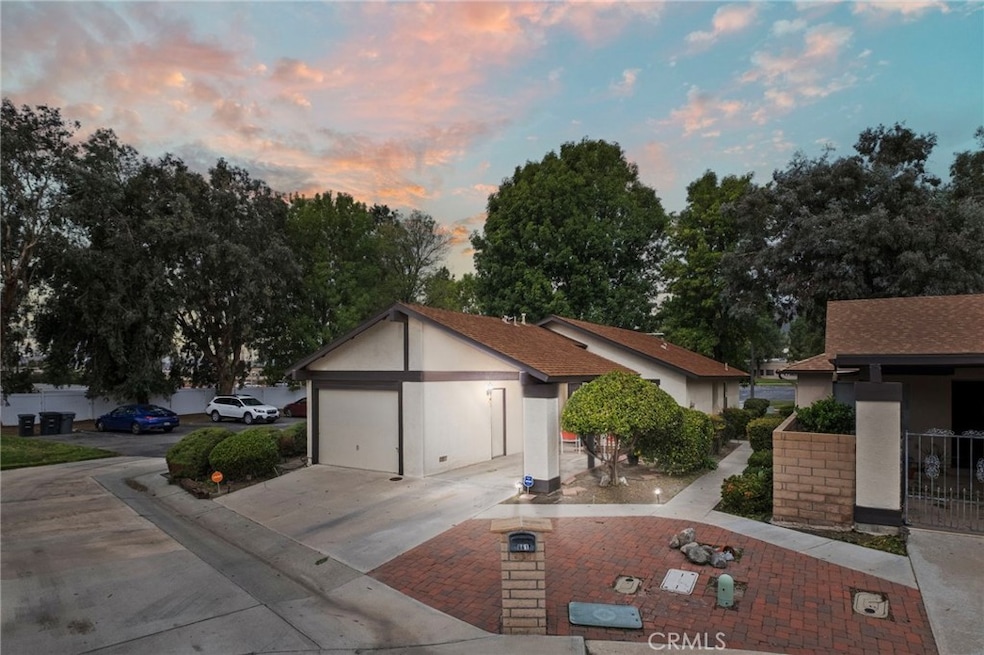 661 W Villa Chaparral Rd, San Jacinto, CA 92583 - photo 1