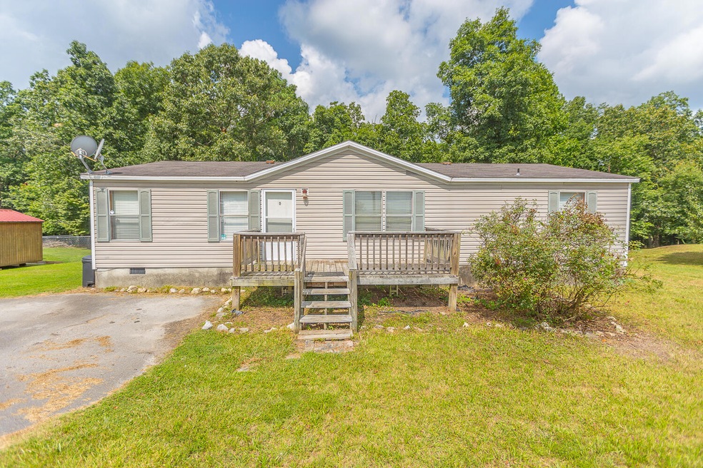 534 Appaloosa Dr, Tunnel Hill, GA 30755 - photo 1