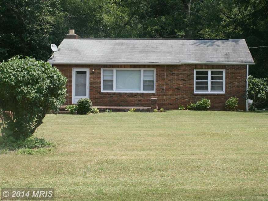 14511 Hamowell St, Manassas, VA 20112 - photo 1
