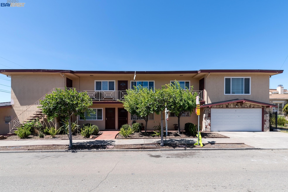 Sold $427,000 • Co-Listing Agent