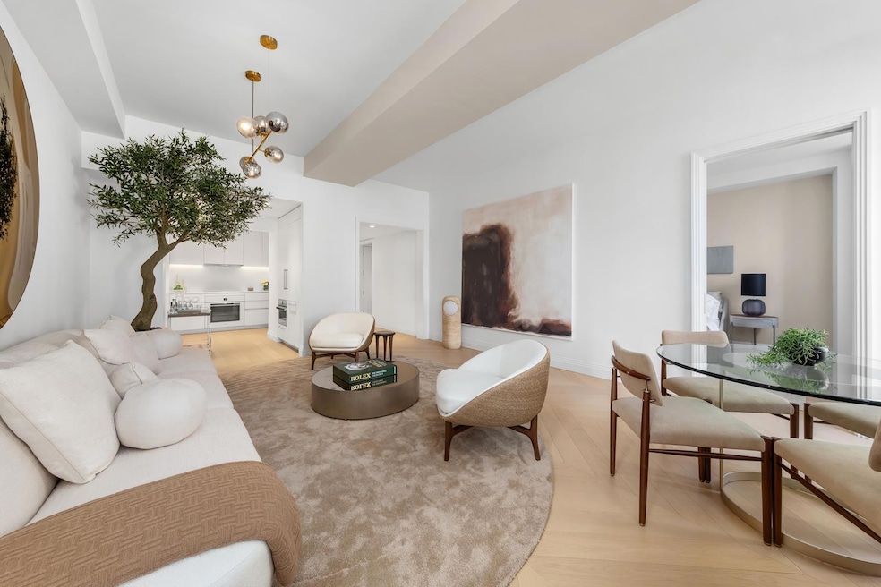 For Sale $2,795,000 • Co-Listing Agent