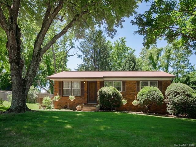 53 Tipperary Dr, Asheville, NC 28806 - photo 1