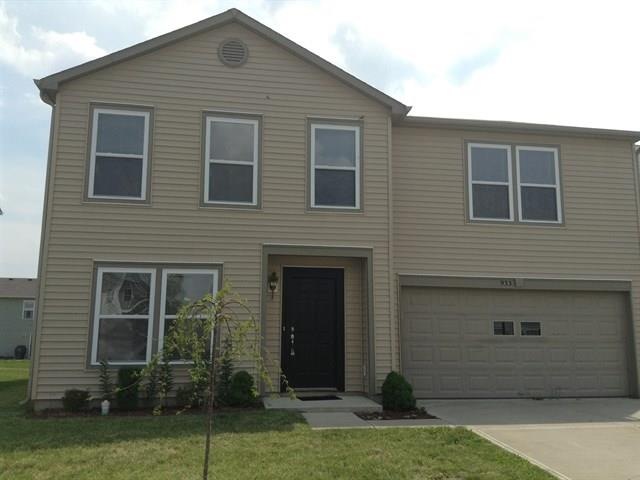 933 Stonehurst Dr, Franklin, IN 46131 - photo 1