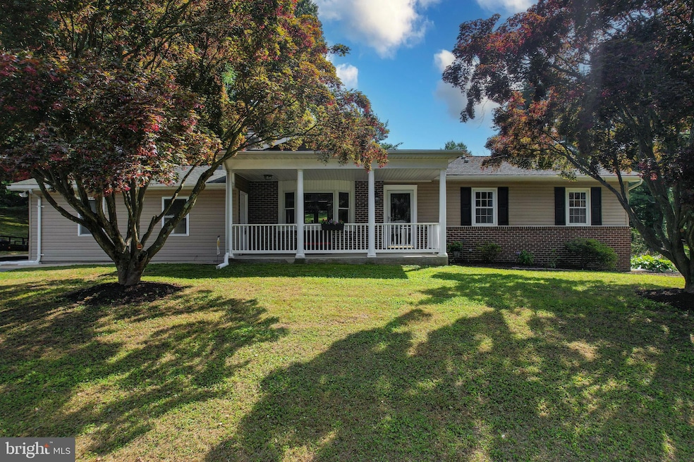 631 Lynn Way, Sykesville, MD 21784 - photo 1