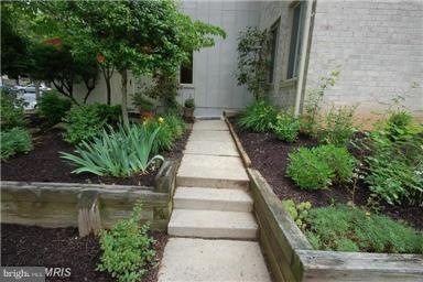 20203 Gentle Way, Montgomery Village, MD 20886 - photo 1