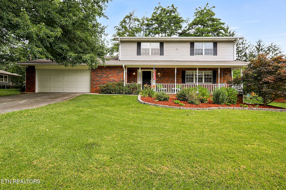 Sold $469,202 • Co-Listing Agent