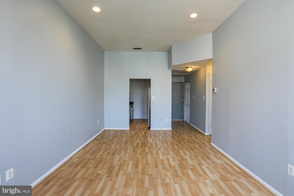 1011 Hunter St unit G4, Baltimore, MD 21202 - photo 1