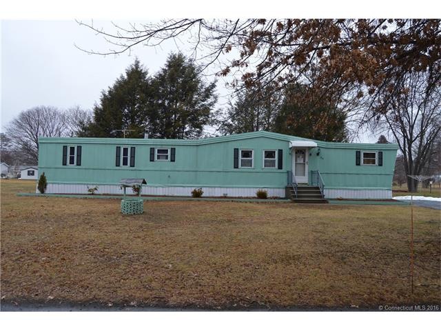 64 Breezy Ln, Quinebaug, CT 06262 - photo 1