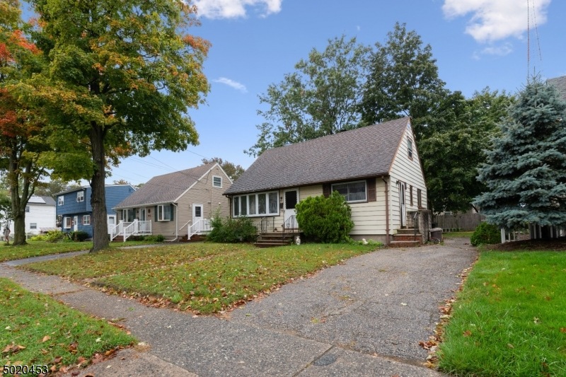 250 Midland Ave, Pompton Lakes, NJ 07442 - photo 1