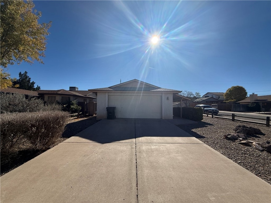 For Rent $1,400/month • Co-Listing Agent