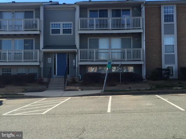 17060 Capri Ln unit D, Dumfries, VA 22026 - photo 1