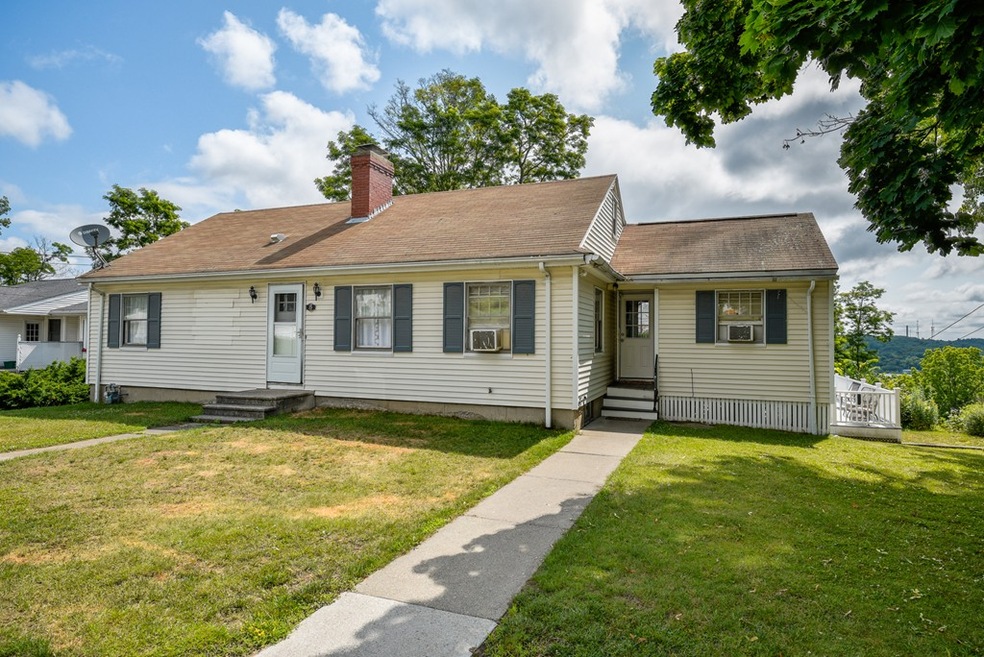 35 Steele St, Worcester, MA 01607 - photo 1