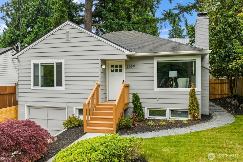 3539 NE 88th St unit A, Seattle, WA 98115 - photo 1