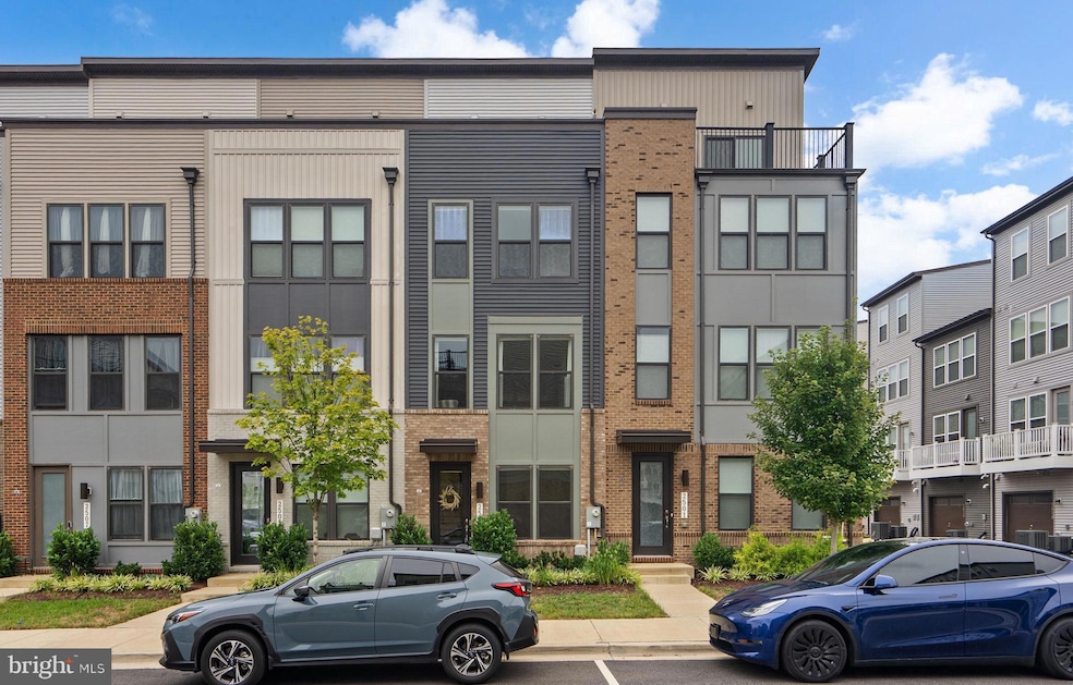 2503 Nicholson St, Hyattsville, MD 20782 - photo 1