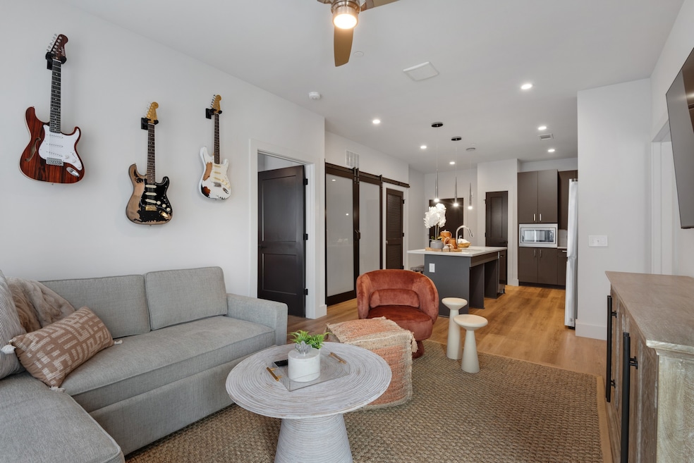 Odyssey at the Park unit 206, Nashville, TN 37203 - photo 1