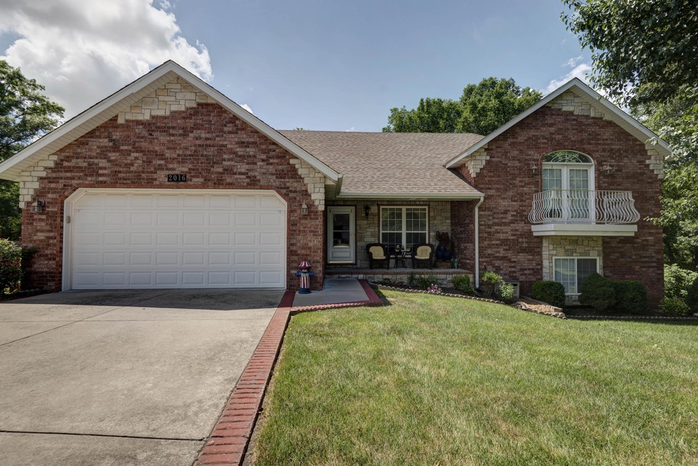 2617 N. 7TH AVE. OZARK, MO