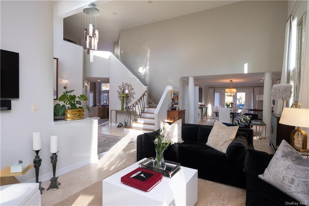 9 Longledge Dr, Port Chester, NY 10573 - photo 1