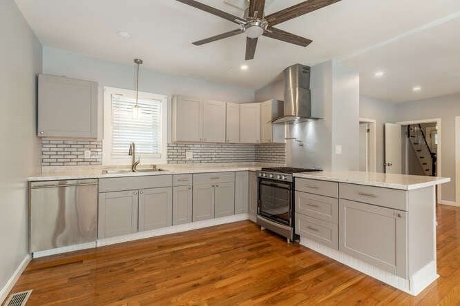 22 Glendale St, Brockton, MA 02302 - photo 1