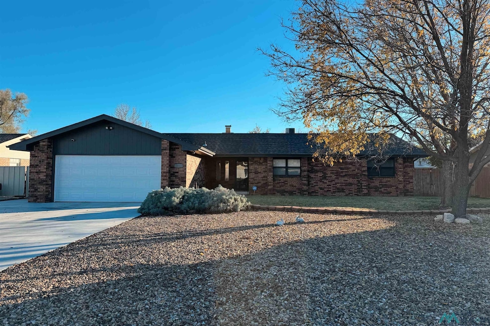 2013 Colonial Pkwy, Clovis, NM 88101 - photo 1