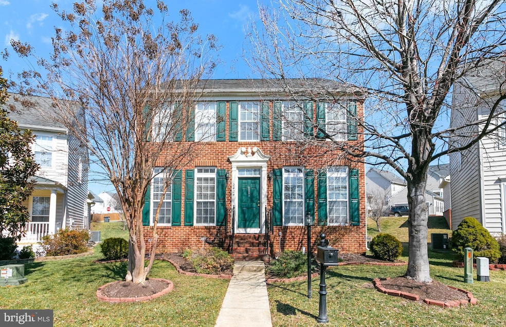 2424 Five Fathom Cir, Woodbridge, VA 22191 - photo 1