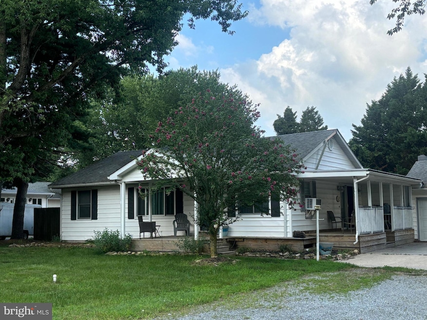 Under Contract $229,900 • Co-Listing Agent