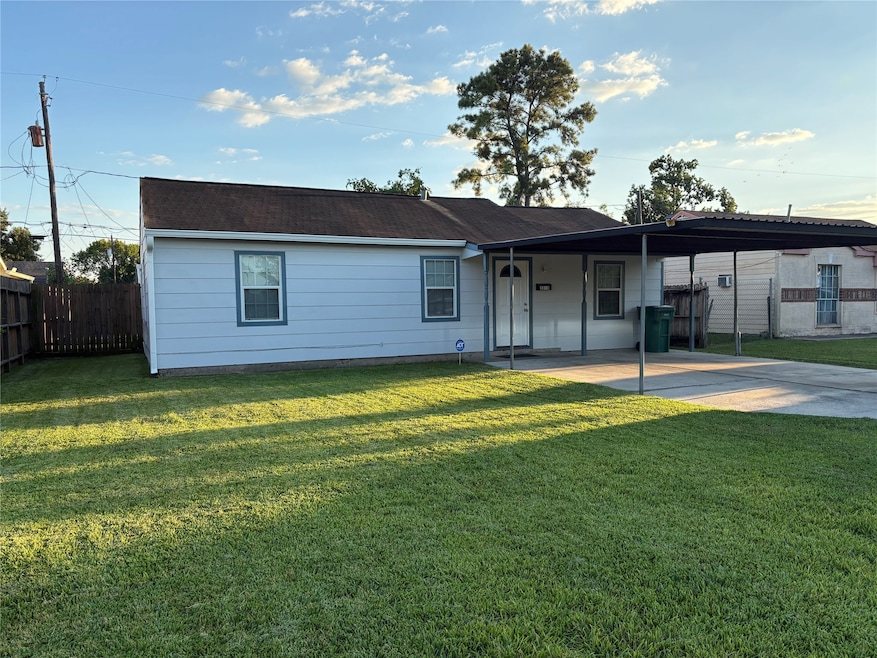 For Rent $1,700/month