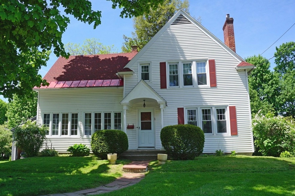 59 Bellevue Ave, Rutland, VT 05701 - photo 1