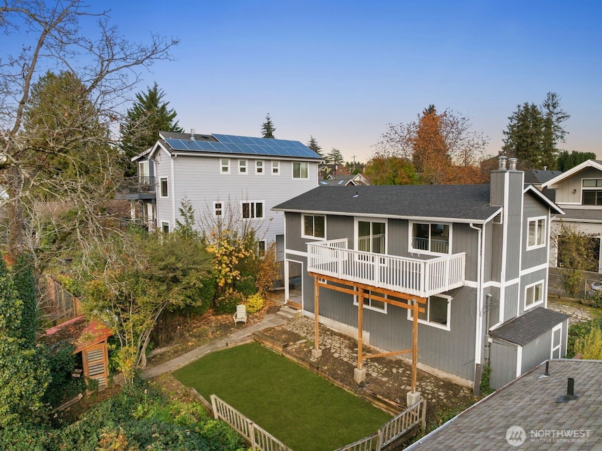 4028 38th Ave S, Seattle, WA 98118 - photo 1