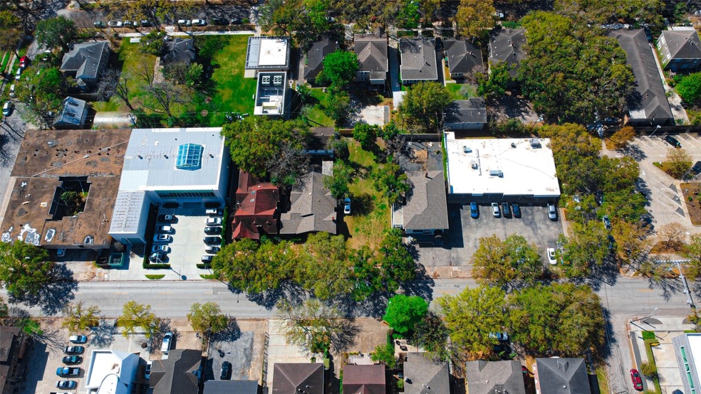 1417 W Alabama St, Houston, TX 77006 - photo 1