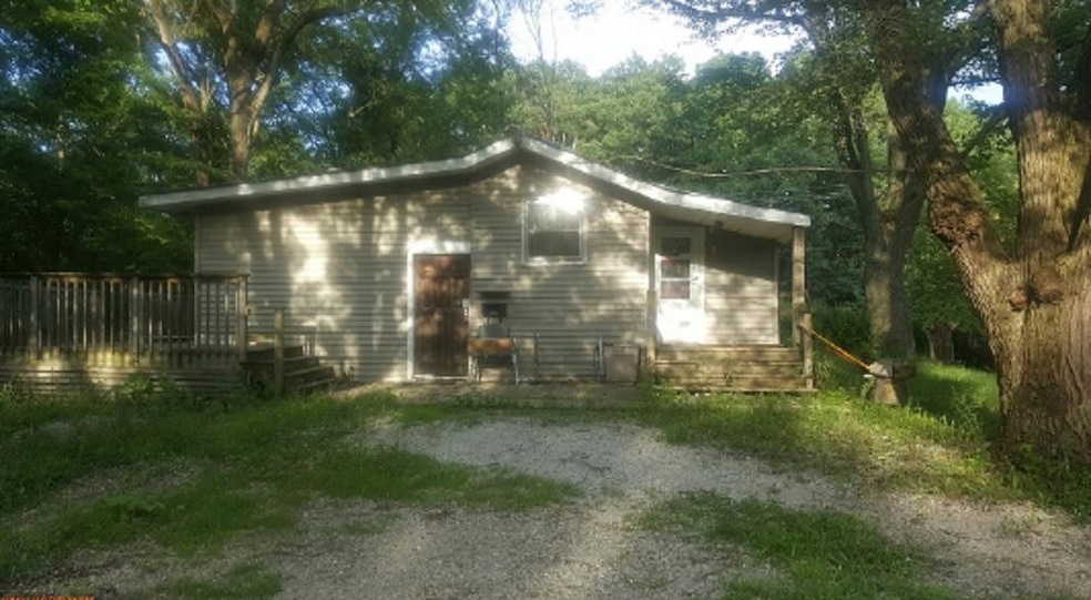 11324 Burr St, Crown Point, IN 46307 - photo 1