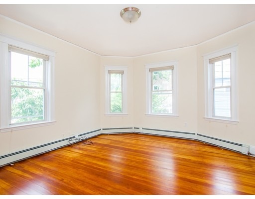 41 Line St unit 2, Cambridge, MA 02138 - photo 1