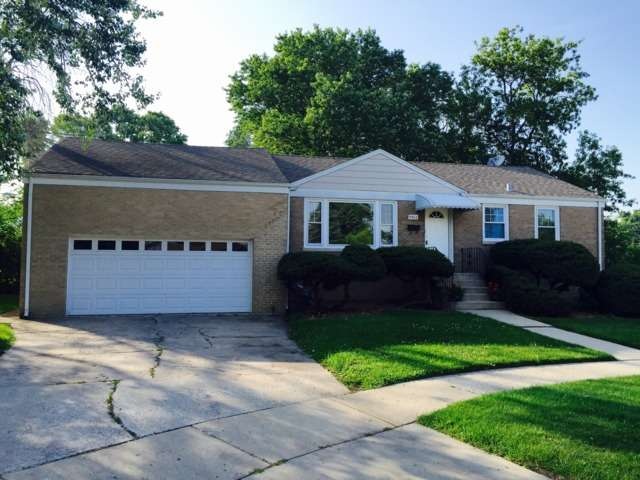 9962 Agatite Ct, Schiller Park, IL 60176 - photo 1