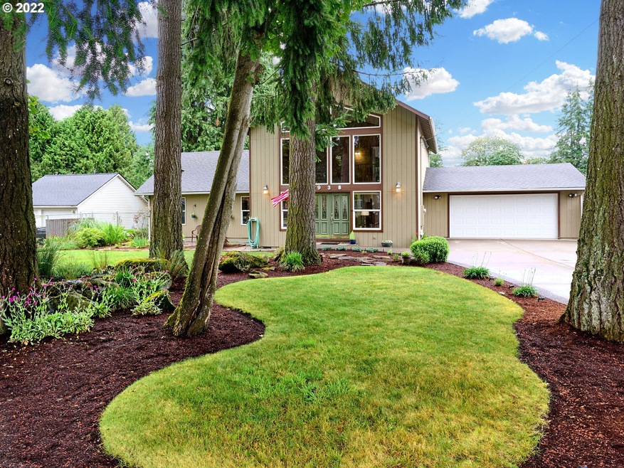 938 N Pine St, Canby, OR 97013 - photo 1