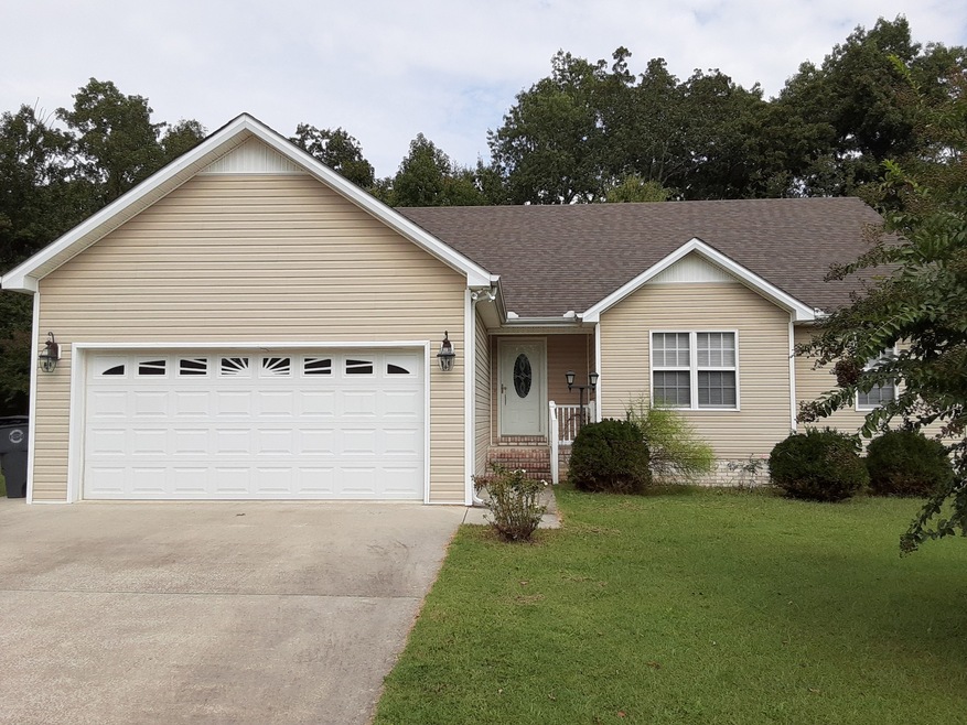 792 Indian Springs Cir, Manchester, TN 37355 - photo 1