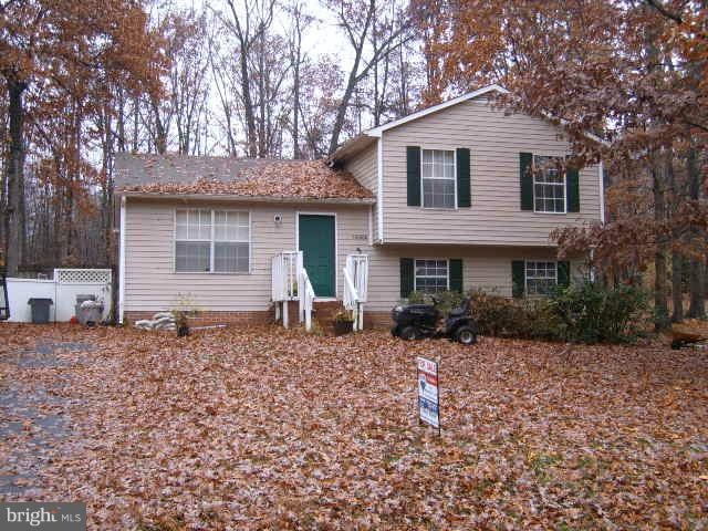 10806 Chesterwood Dr, Spotsylvania, VA 22553 - photo 1