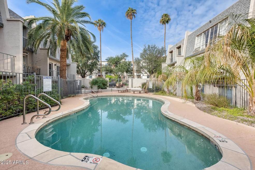 1024 E Osborn Rd unit A, Phoenix, AZ 85014 - photo 1