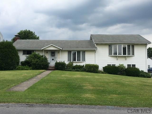 1906 Sunshine Ave, Johnstown, PA 15905 - photo 1