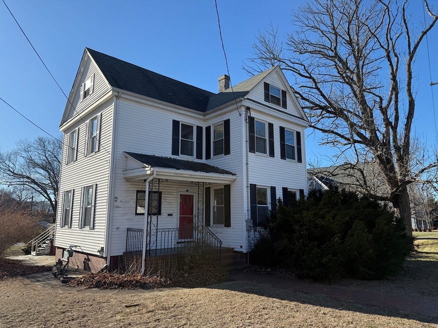 230 Elm St, Amesbury, MA 01913 - photo 1